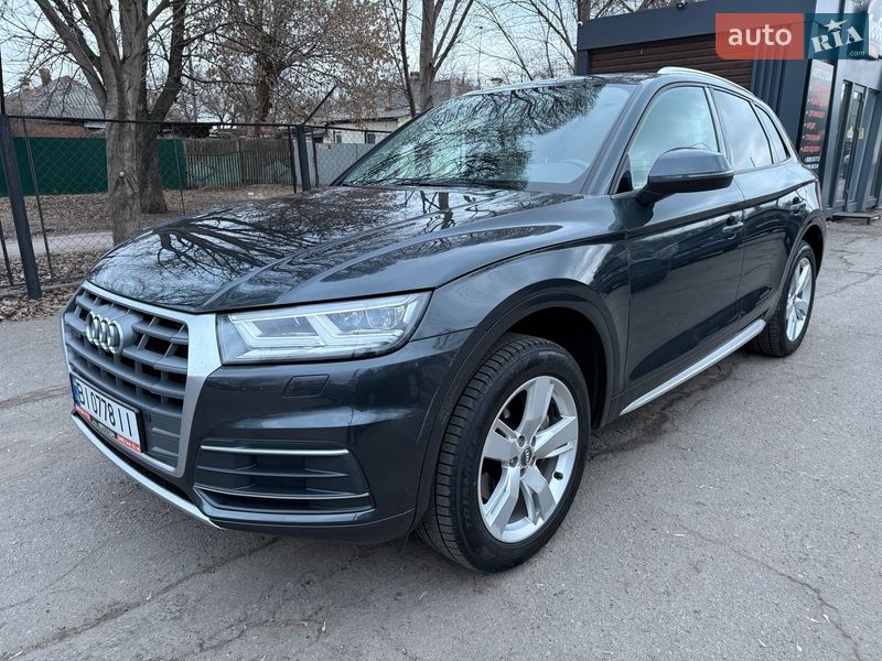 Внедорожник / Кроссовер Audi Q5 2017 в Полтаве