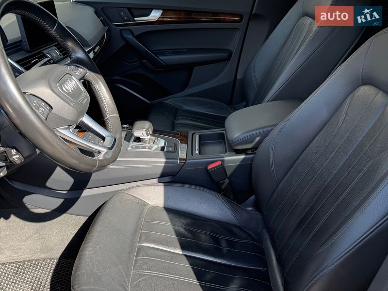 Внедорожник / Кроссовер Audi Q5 2017 в Полтаве