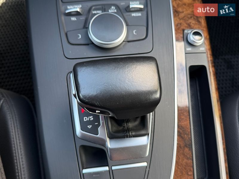 Внедорожник / Кроссовер Audi Q5 2017 в Полтаве