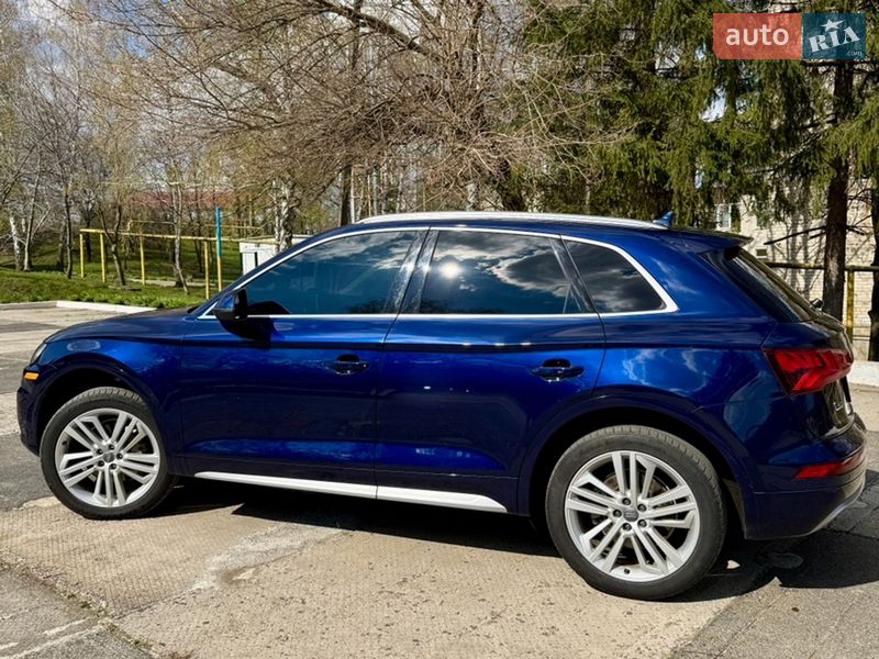 Позашляховик / Кросовер Audi Q5 2018 в Червоному Донці фото 10 Позашляховик / Кросовер Audi Q5 2018 в Червоному Донці