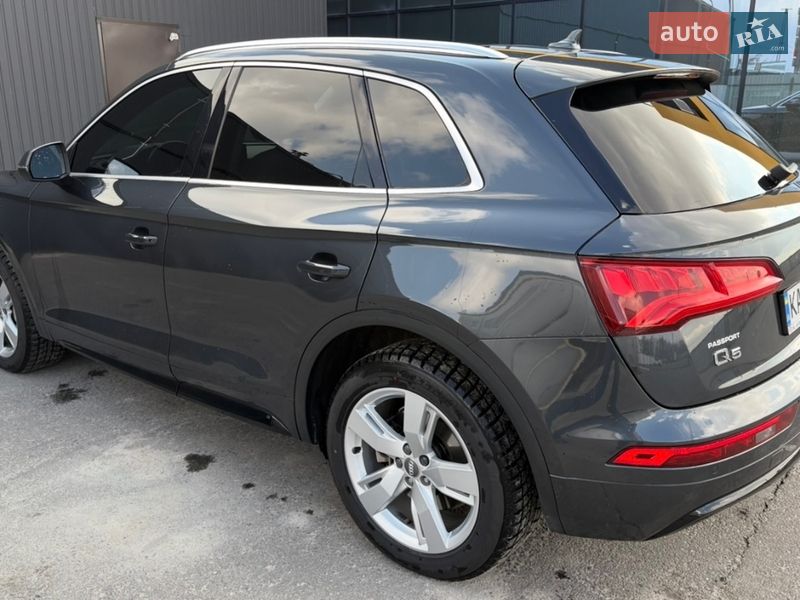 Внедорожник / Кроссовер Audi Q5 2017 в Киеве фото 5 Внедорожник / Кроссовер Audi Q5 2017 в Киеве