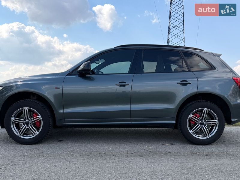 Позашляховик / Кросовер Audi Q5 2013 в Києві