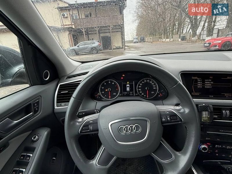 Внедорожник / Кроссовер Audi Q5 2014 в Киеве