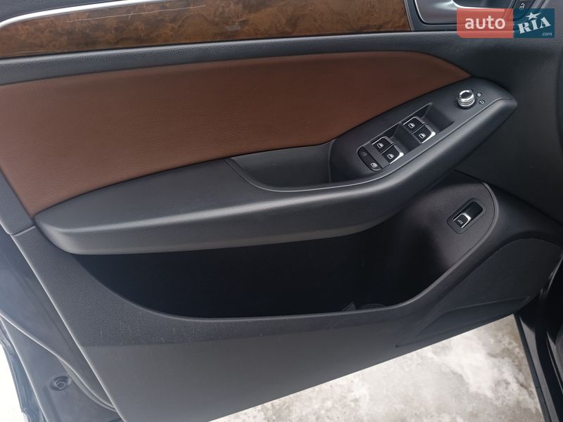 Позашляховик / Кросовер Audi Q5 2016 в Києві