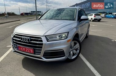 Позашляховик / Кросовер Audi Q5 2017 в Львові