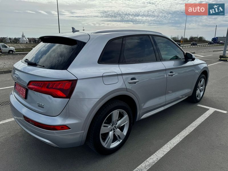 Позашляховик / Кросовер Audi Q5 2017 в Львові фото 14 Позашляховик / Кросовер Audi Q5 2017 в Львові