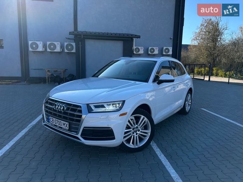 Внедорожник / Кроссовер Audi Q5 2019 в Нежине