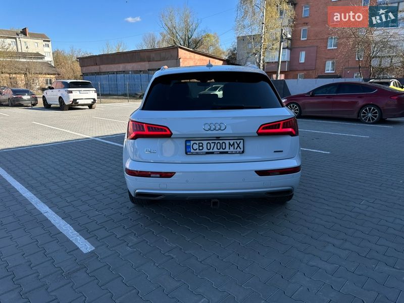 Внедорожник / Кроссовер Audi Q5 2019 в Нежине