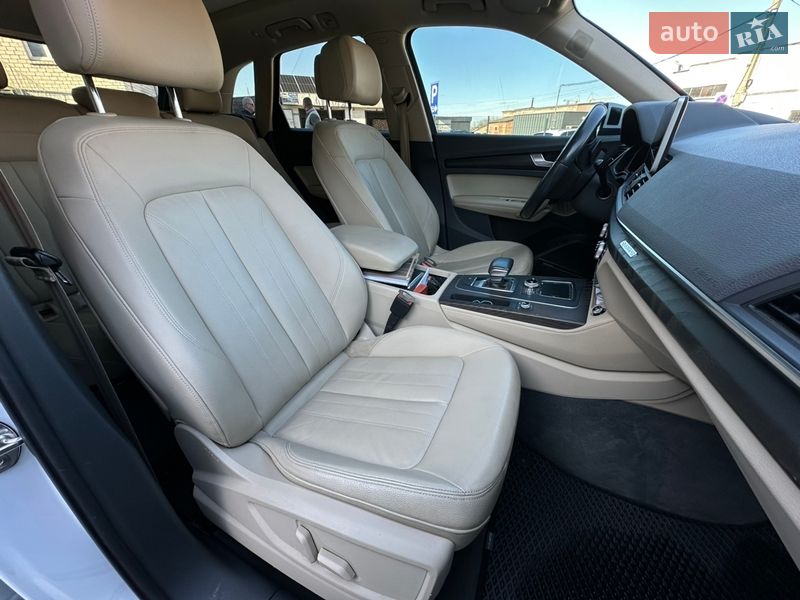 Внедорожник / Кроссовер Audi Q5 2019 в Нежине