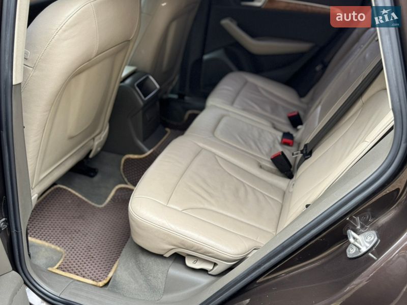 Позашляховик / Кросовер Audi Q5 2011 в Чернігові