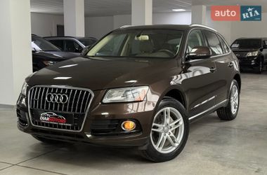 Внедорожник / Кроссовер Audi Q5 2015 в Полтаве