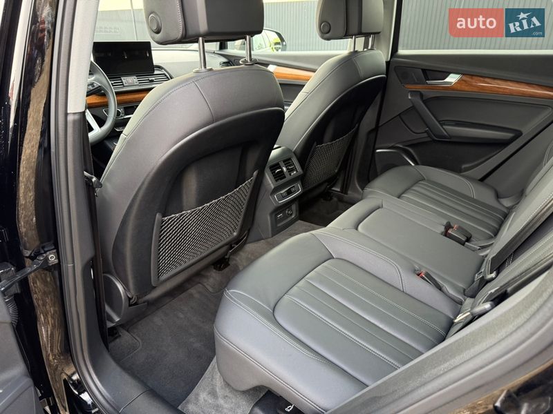 Внедорожник / Кроссовер Audi Q5 2023 в Стрые