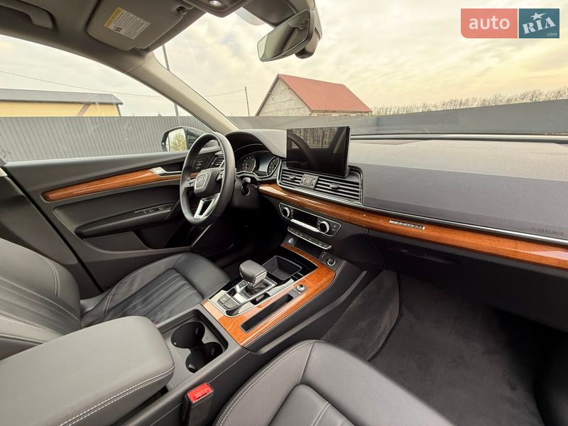 Внедорожник / Кроссовер Audi Q5 2023 в Стрые