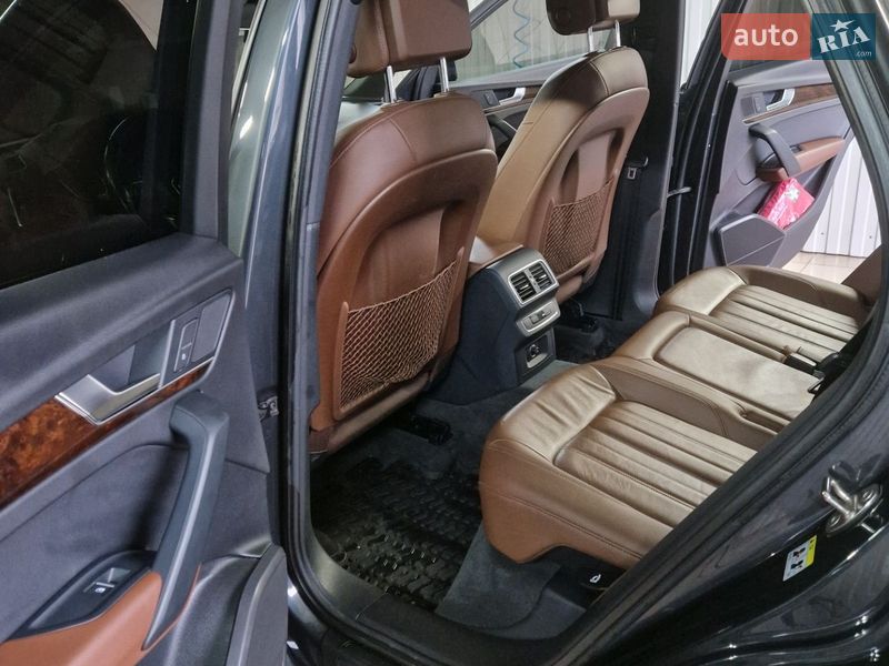Позашляховик / Кросовер Audi Q5 2018 в Тернополі