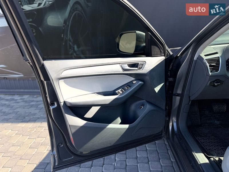 Внедорожник / Кроссовер Audi Q5 2014 в Львове