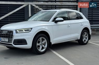 Внедорожник / Кроссовер Audi Q5 2017 в Киеве