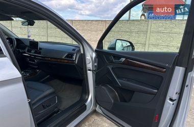 Внедорожник / Кроссовер Audi Q5 2018 в Владимире