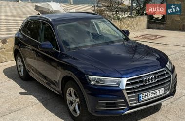 Позашляховик / Кросовер Audi Q5 2017 в Одесі