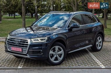 Внедорожник / Кроссовер Audi Q5 2019 в Ровно