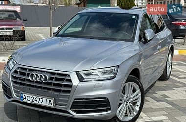 Внедорожник / Кроссовер Audi Q5 2017 в Киеве