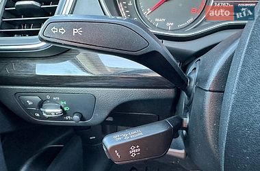 Позашляховик / Кросовер Audi Q5 2020 в Києві