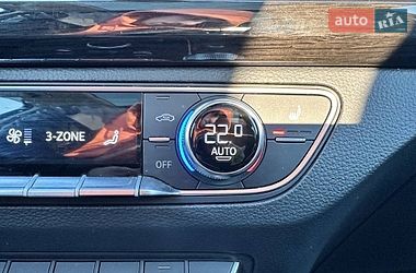 Позашляховик / Кросовер Audi Q5 2020 в Києві