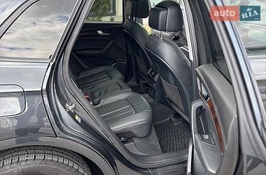 Внедорожник / Кроссовер Audi Q5 2016 в Луцке