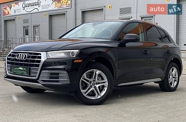 Внедорожник / Кроссовер Audi Q5 2017 в Киеве