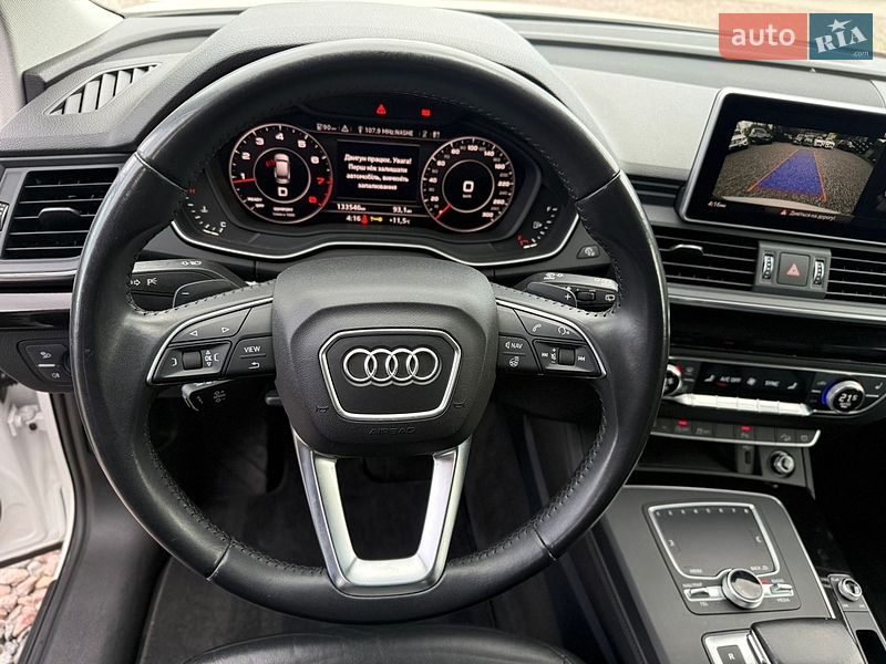 Внедорожник / Кроссовер Audi Q5 2019 в Киеве