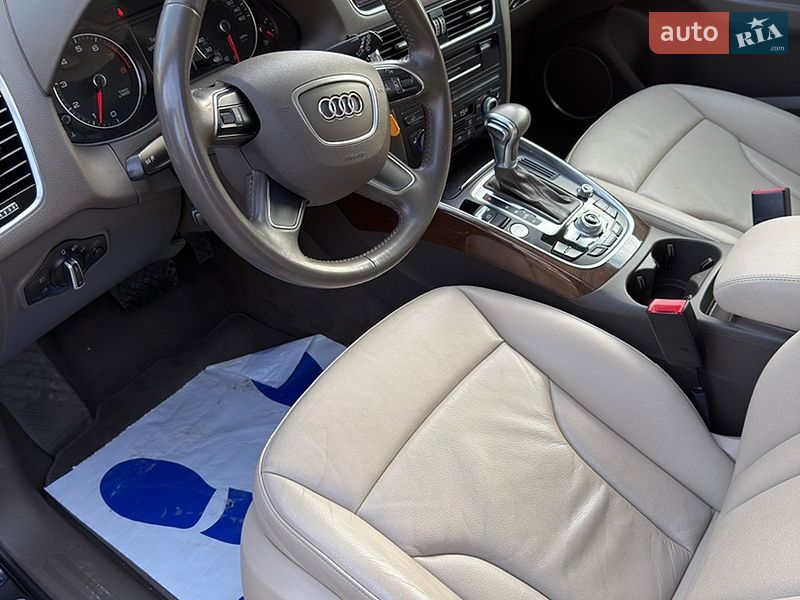 Внедорожник / Кроссовер Audi Q5 2016 в Ивано-Франковске