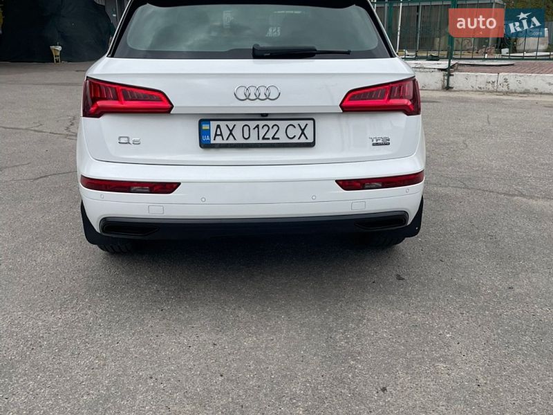 Внедорожник / Кроссовер Audi Q5 2017 в Харькове