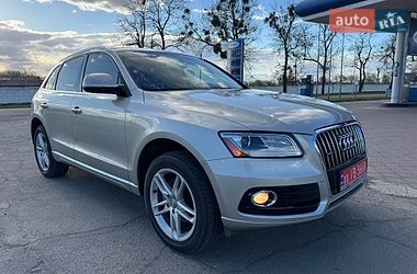 Позашляховик / Кросовер Audi Q5 2016 в Володимирі
