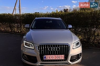 Позашляховик / Кросовер Audi Q5 2015 в Стрию