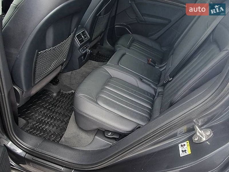 Внедорожник / Кроссовер Audi Q5 2018 в Днепре