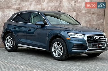 Позашляховик / Кросовер Audi Q5 2018 в Миколаєві