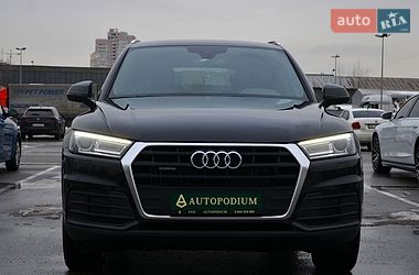 Позашляховик / Кросовер Audi Q5 2017 в Києві