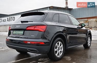 Позашляховик / Кросовер Audi Q5 2017 в Києві