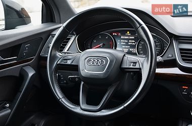 Позашляховик / Кросовер Audi Q5 2017 в Києві