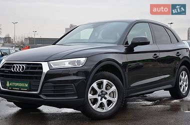 Позашляховик / Кросовер Audi Q5 2017 в Києві