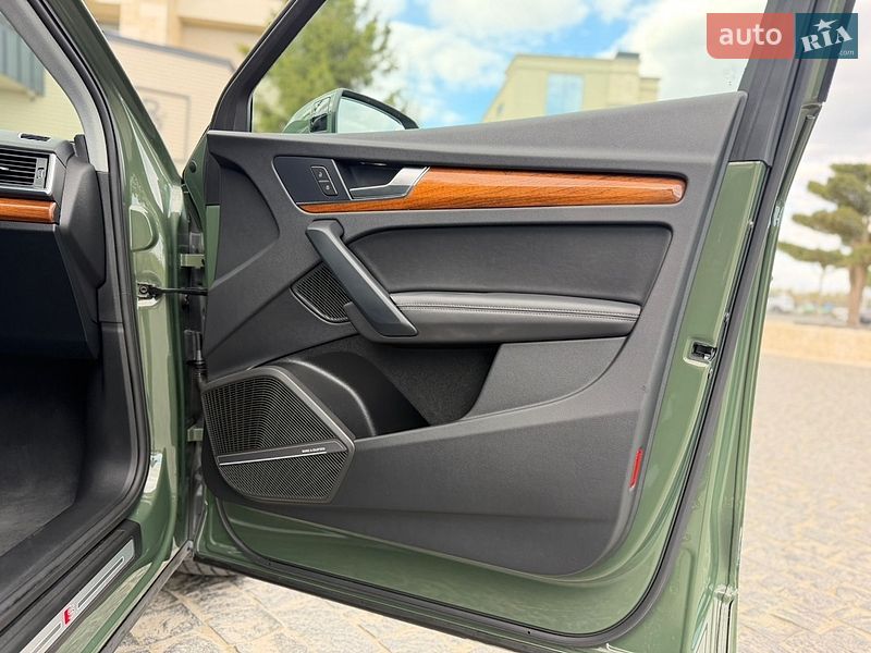 Внедорожник / Кроссовер Audi Q5 2023 в Львове