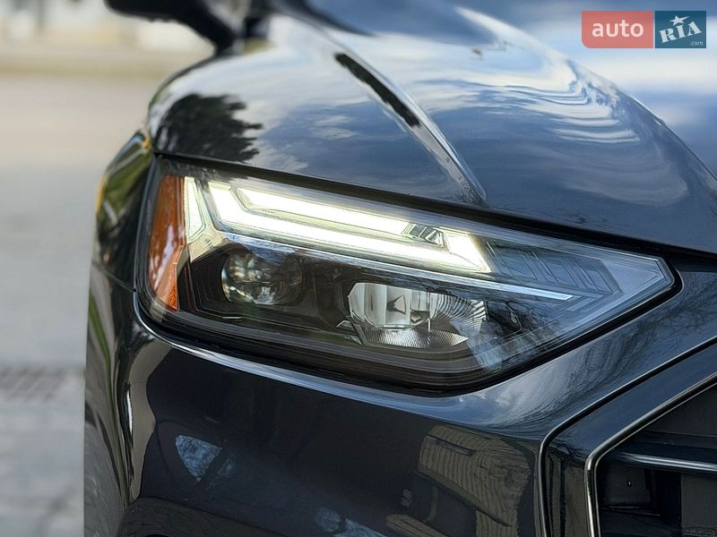 Внедорожник / Кроссовер Audi Q5 2020 в Днепре