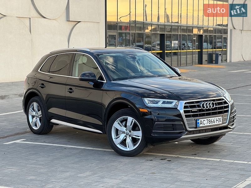 Позашляховик / Кросовер Audi Q5 2018 в Рівному