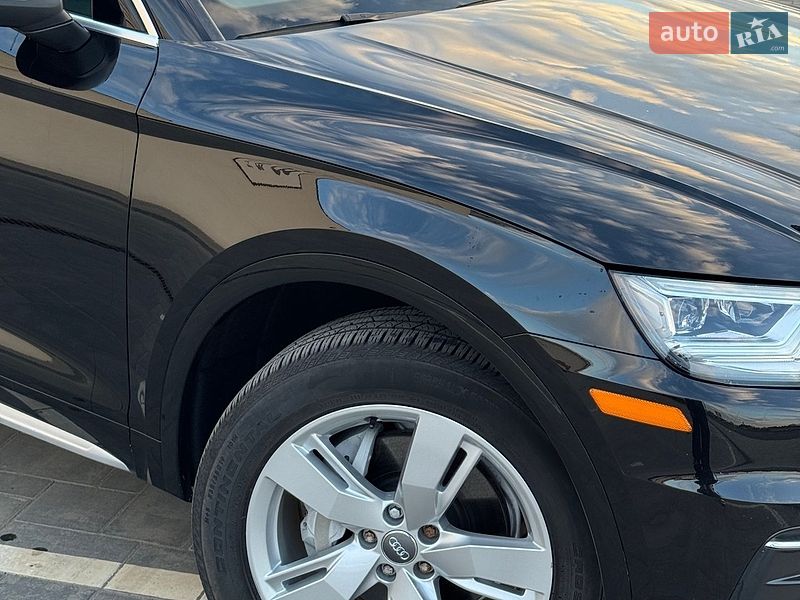 Позашляховик / Кросовер Audi Q5 2018 в Рівному