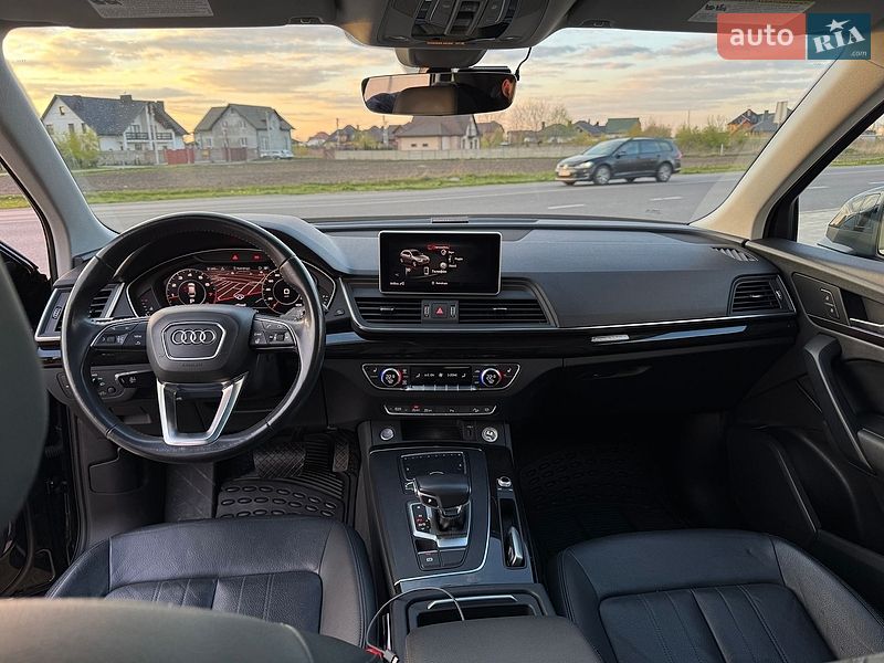 Позашляховик / Кросовер Audi Q5 2018 в Рівному