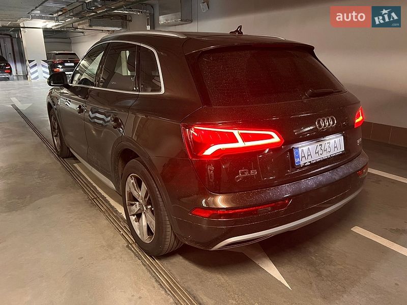 Позашляховик / Кросовер Audi Q5 2017 в Хмельницькому
