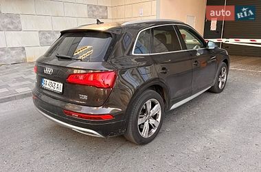 Позашляховик / Кросовер Audi Q5 2017 в Хмельницькому