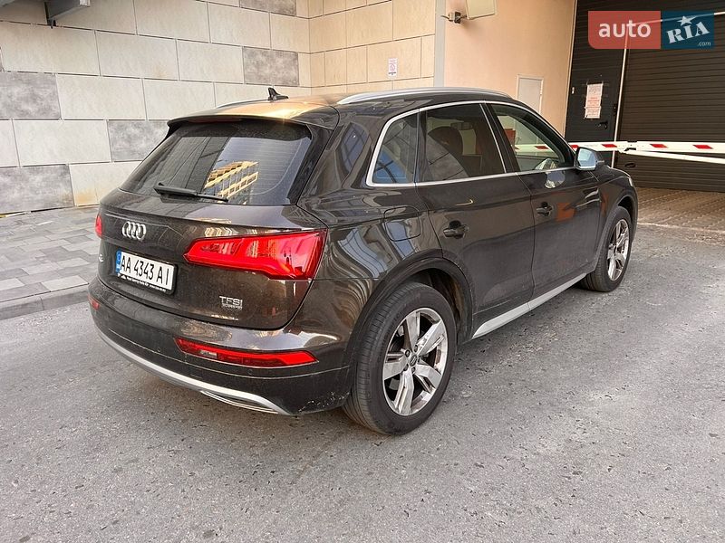 Позашляховик / Кросовер Audi Q5 2017 в Хмельницькому