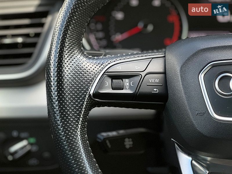 Внедорожник / Кроссовер Audi Q5 2018 в Львове