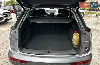 Позашляховик / Кросовер Audi Q5 2017 в Львові