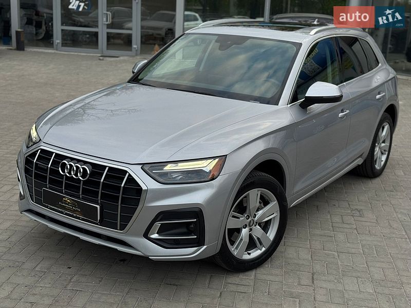 Внедорожник / Кроссовер Audi Q5 2021 в Днепре